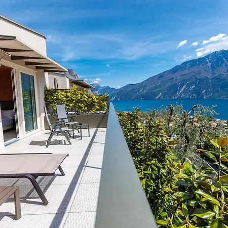 Llac Living Nature Hotell