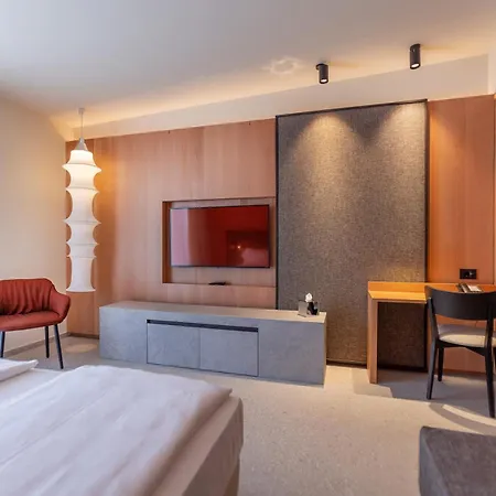 Hotell Llac Living Nature Limone sul Garda