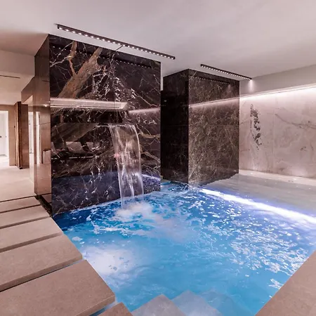 Hotel Llac Living Nature 4*