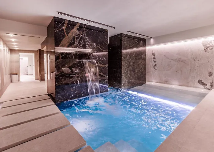 Hotel Llac Living Nature 4*